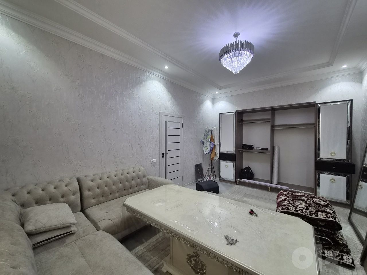 Kvartira 1 xona 35 m² Toshkentda